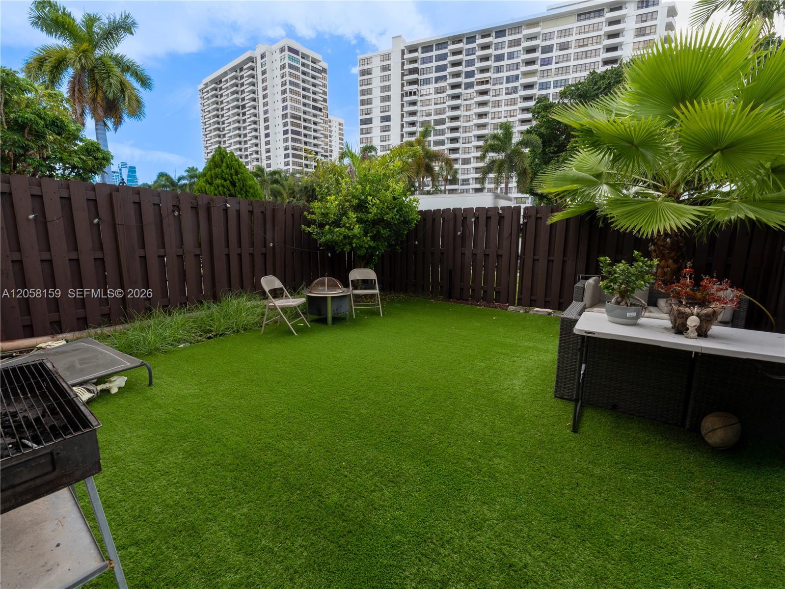 Photo of 2200 7th St (2200), Hallandale Beach, Florida, 33009 -