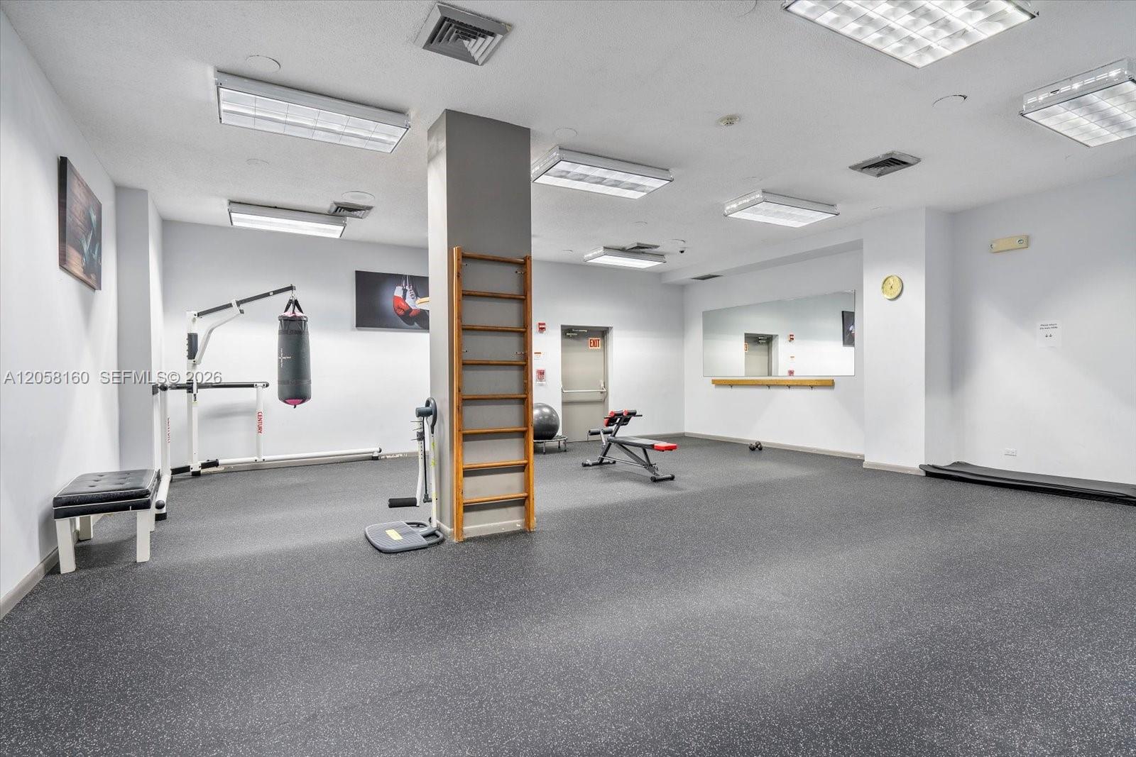 2102 2 / 2 1275 sq. ft. $ 2026-07-22 0 Photo
