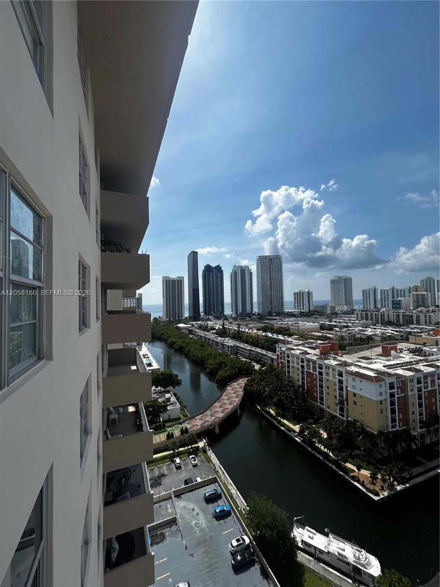 2102 2 / 2 1275 sq. ft. $ 2026-07-22 0 Photo