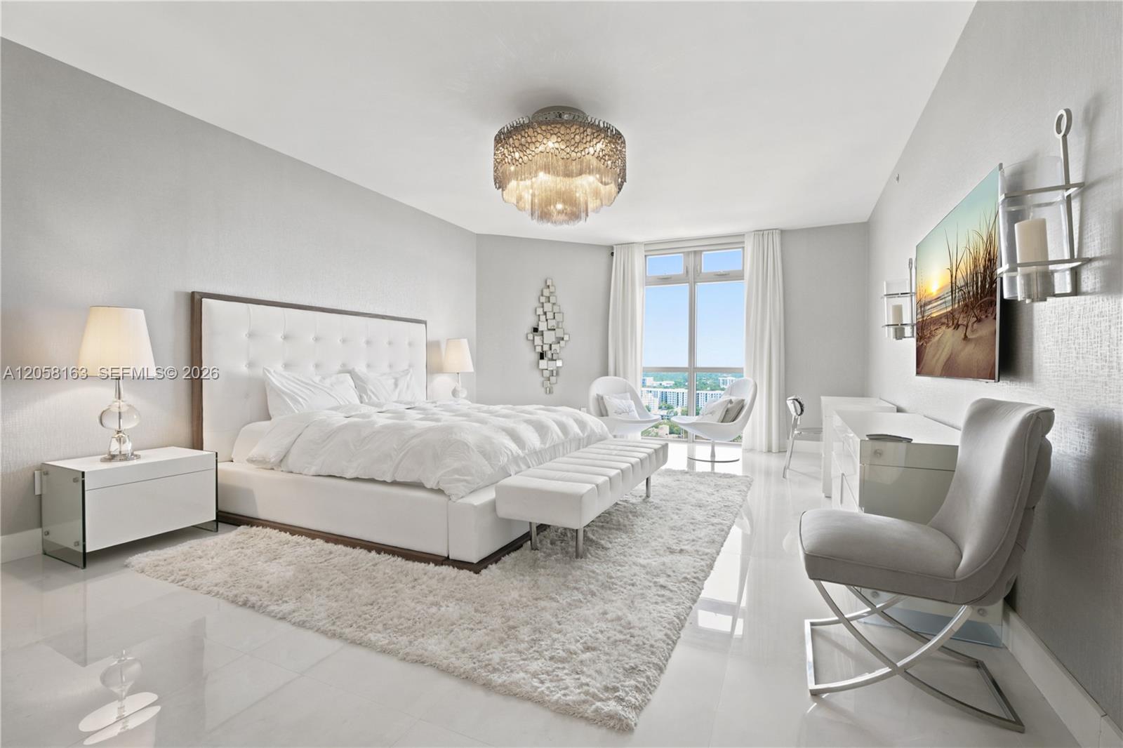 Photo of 17301 Biscayne Blvd #2010, North Miami Beach, Florida, 33160 -