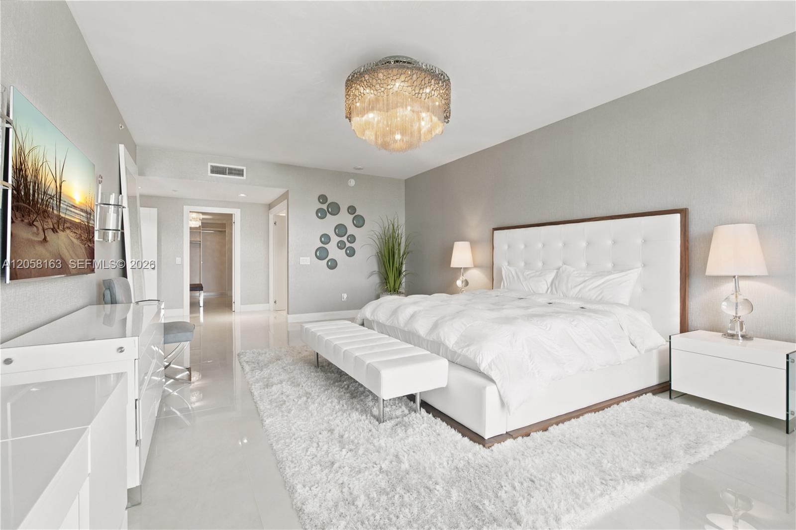 Photo of 17301 Biscayne Blvd #2010, North Miami Beach, Florida, 33160 -