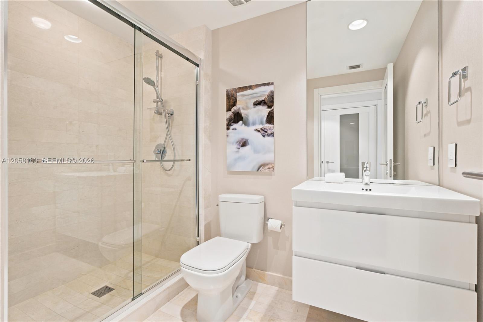 Photo of 17301 Biscayne Blvd #2010, North Miami Beach, Florida, 33160 -