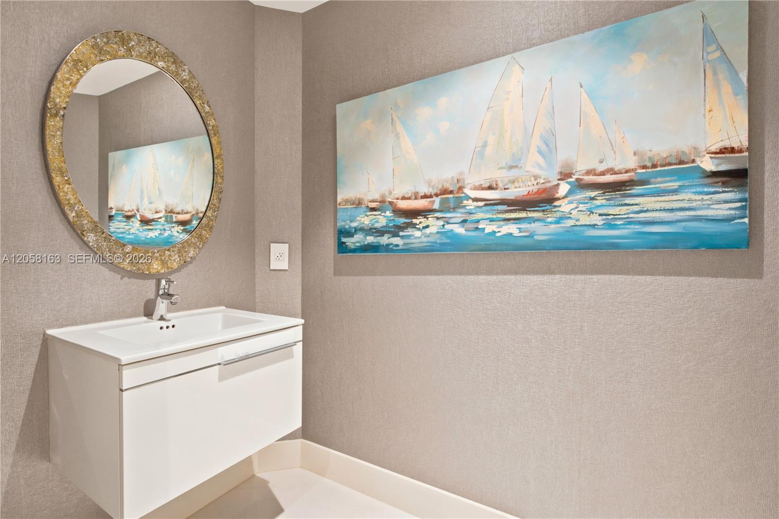 Photo of 17301 Biscayne Blvd #2010, North Miami Beach, Florida, 33160 -