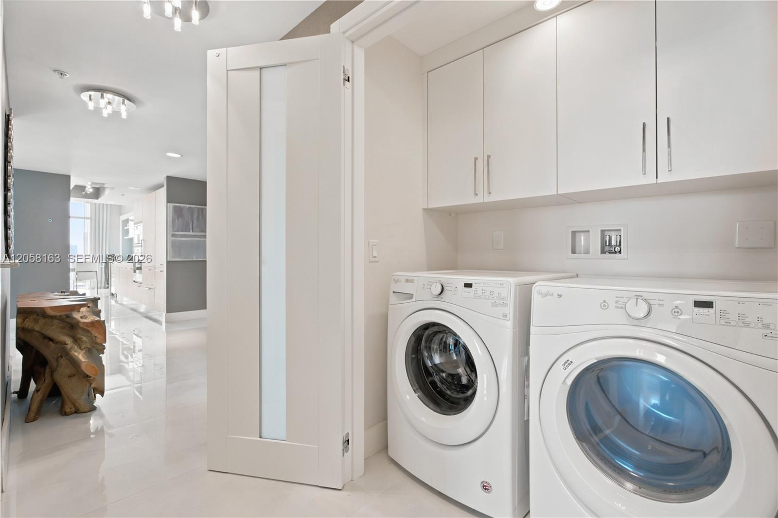Photo of 17301 Biscayne Blvd #2010, North Miami Beach, Florida, 33160 -