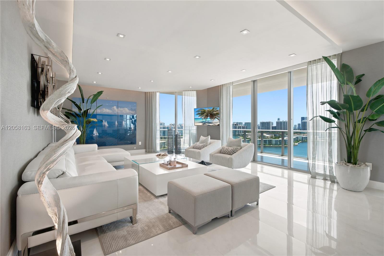 Photo of 17301 Biscayne Blvd #2010, North Miami Beach, Florida, 33160 -