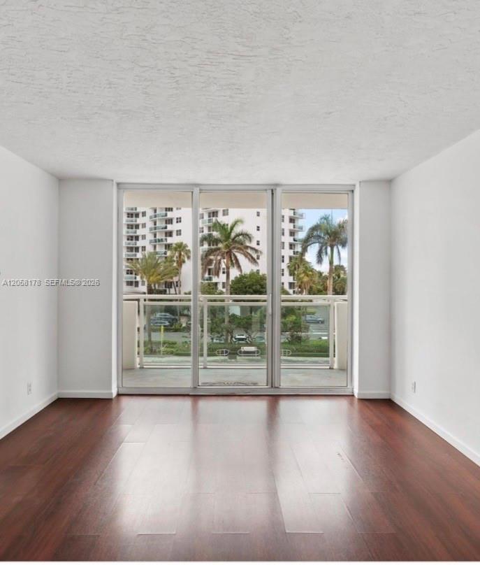 Photo of 3000 Ocean Dr #206, Hollywood, Florida, 33019 -