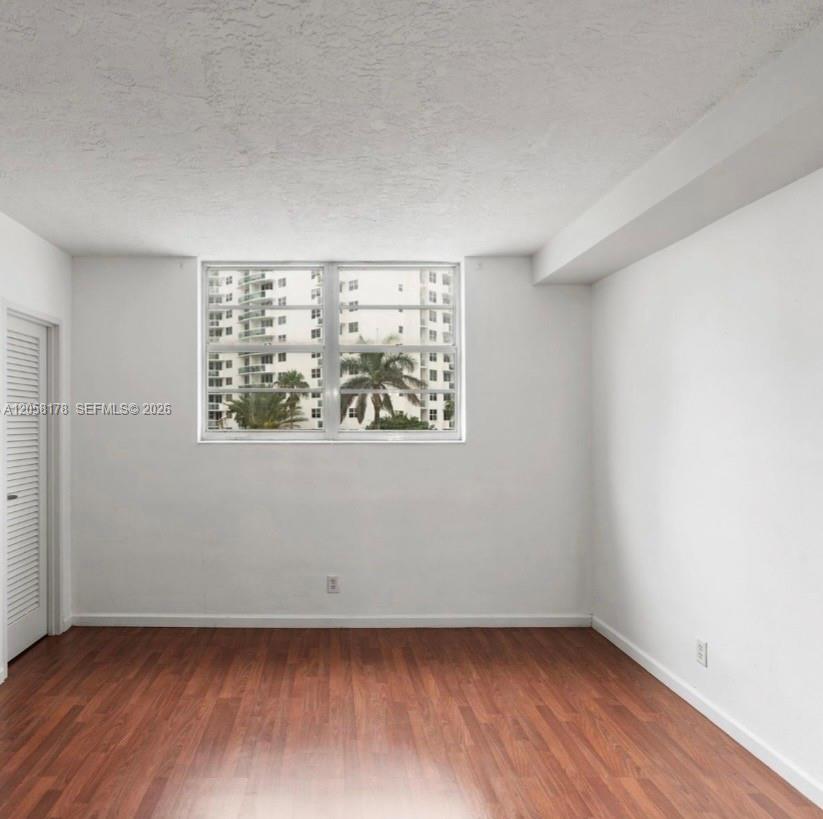 Photo of 3000 Ocean Dr #206, Hollywood, Florida, 33019 -