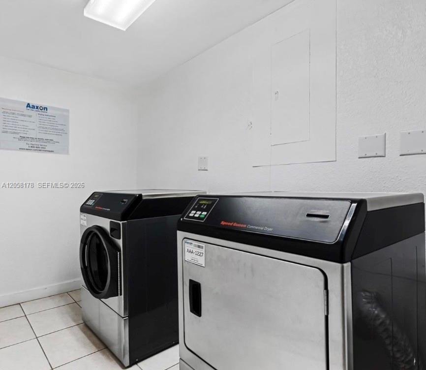 Photo of 3000 Ocean Dr #206, Hollywood, Florida, 33019 -