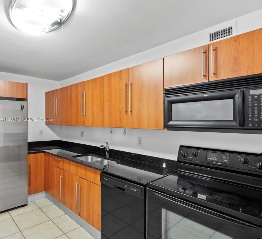 Photo of 3000 Ocean Dr #206, Hollywood, Florida, 33019 -