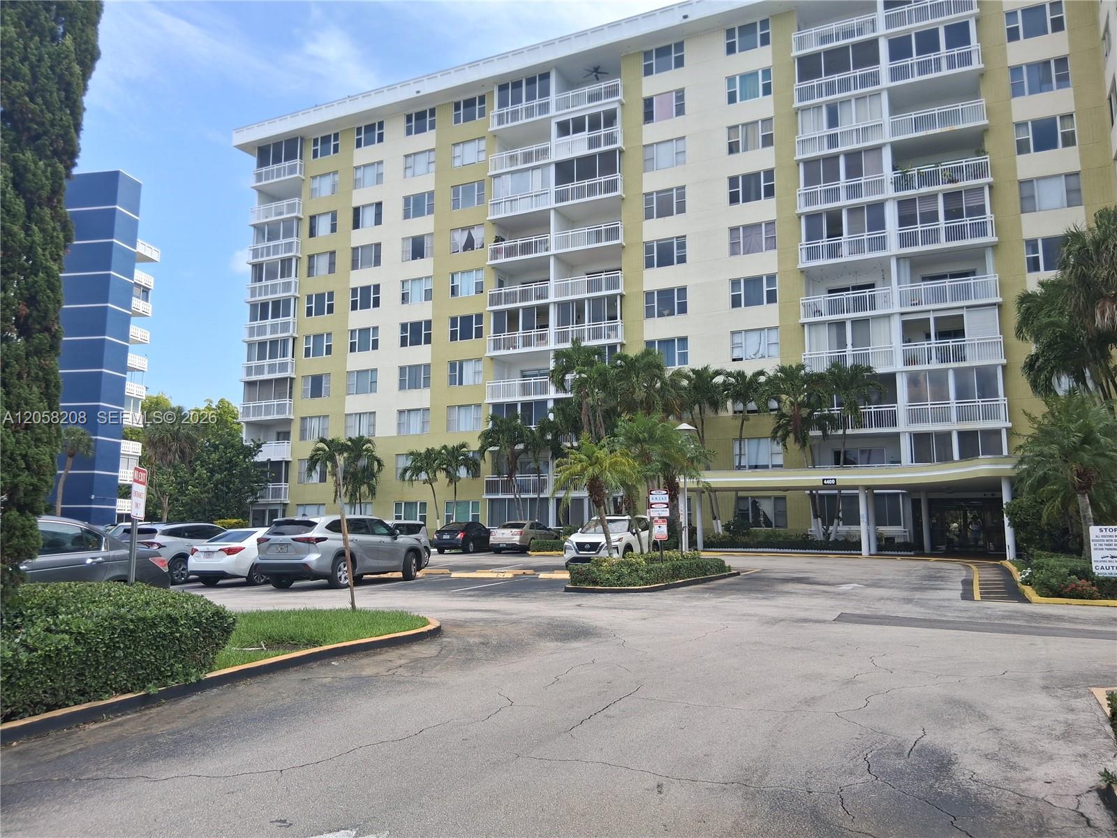 See details 201B 2 / 2 1132 sq. ft. $ 2026-07-22 0 Photo