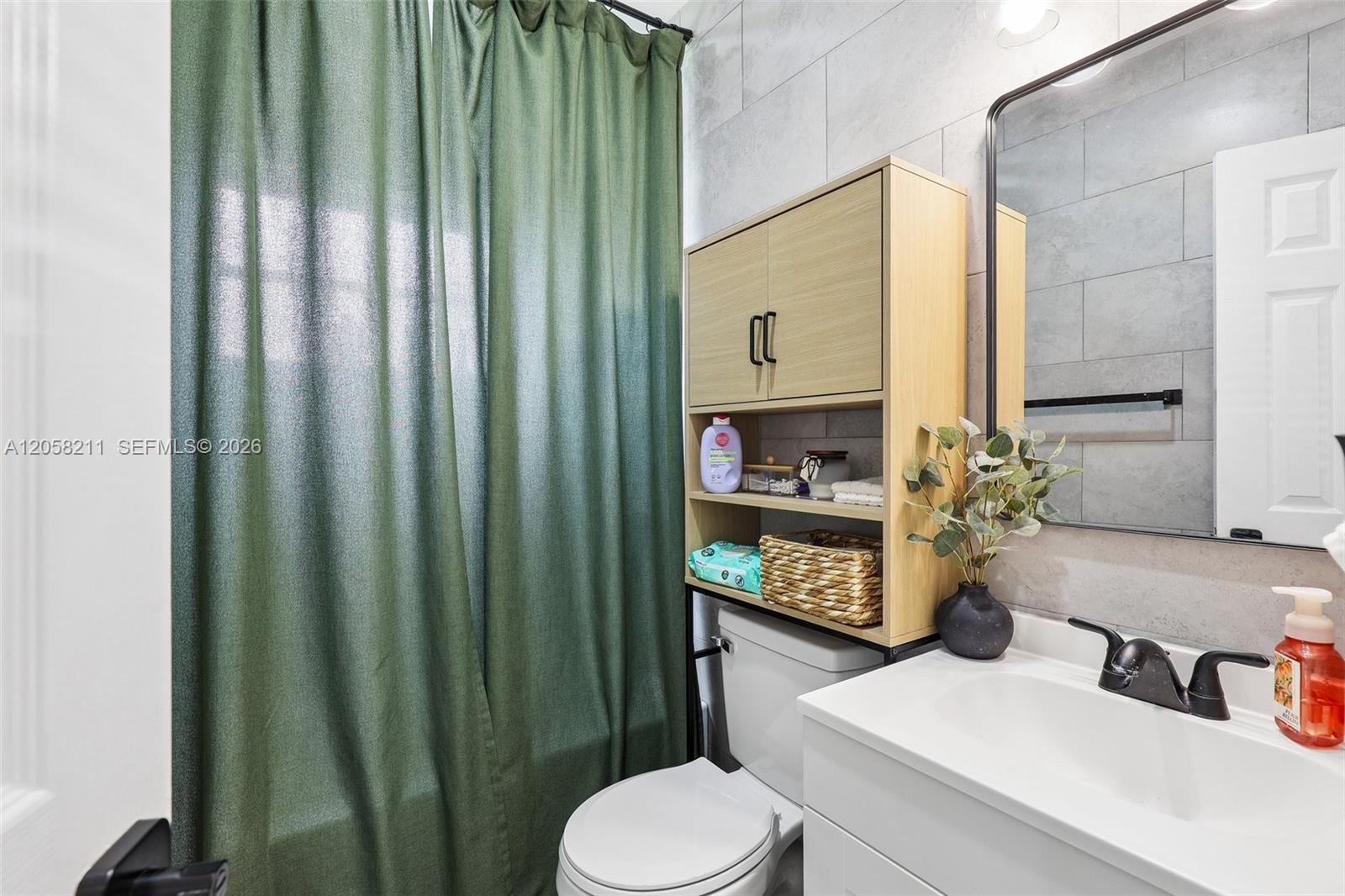 Ver detalles / 1120 sq. ft. $ 2026-07-22 0 foto