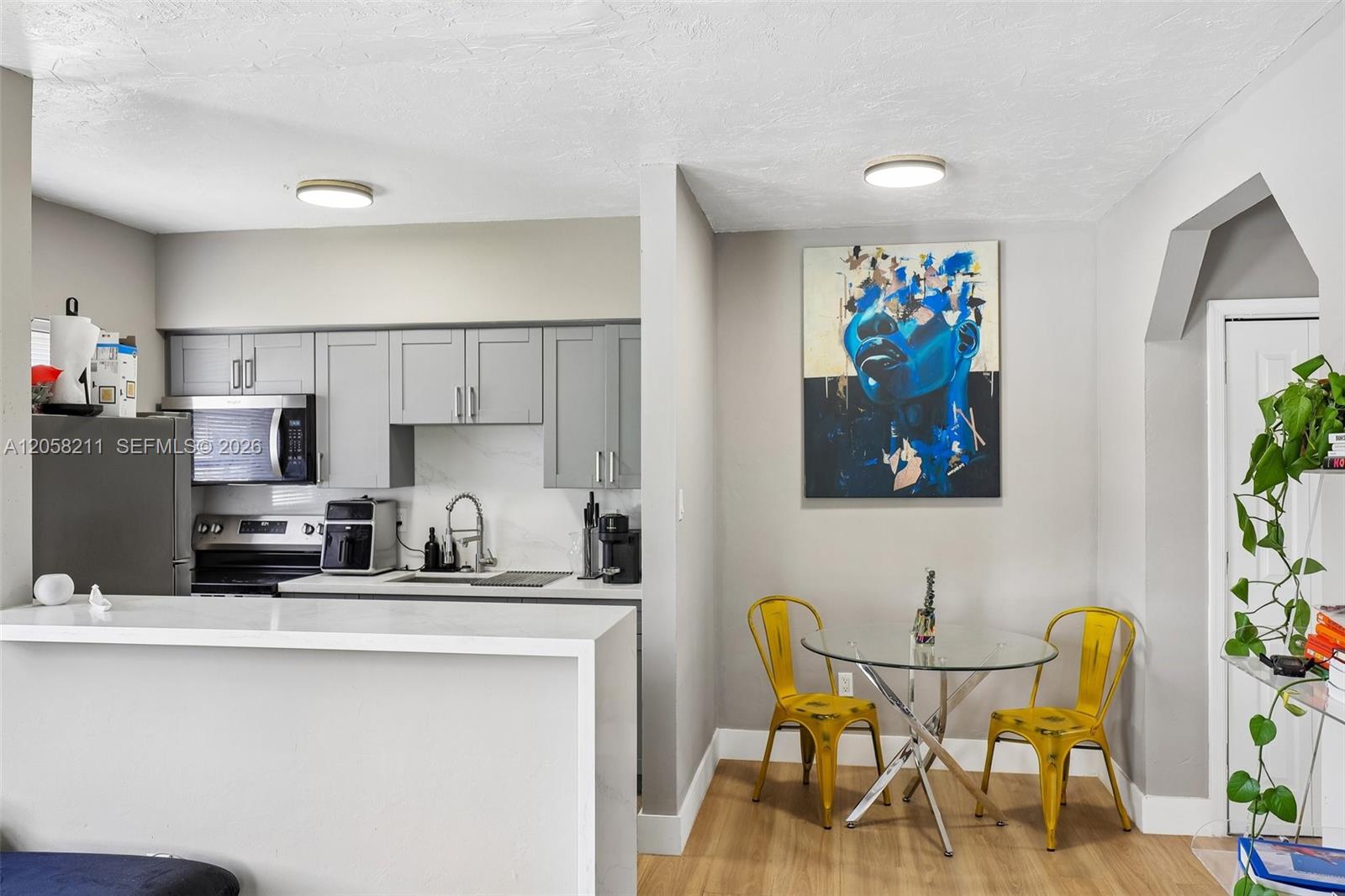 Ver detalles / 1120 sq. ft. $ 2026-07-22 0 foto