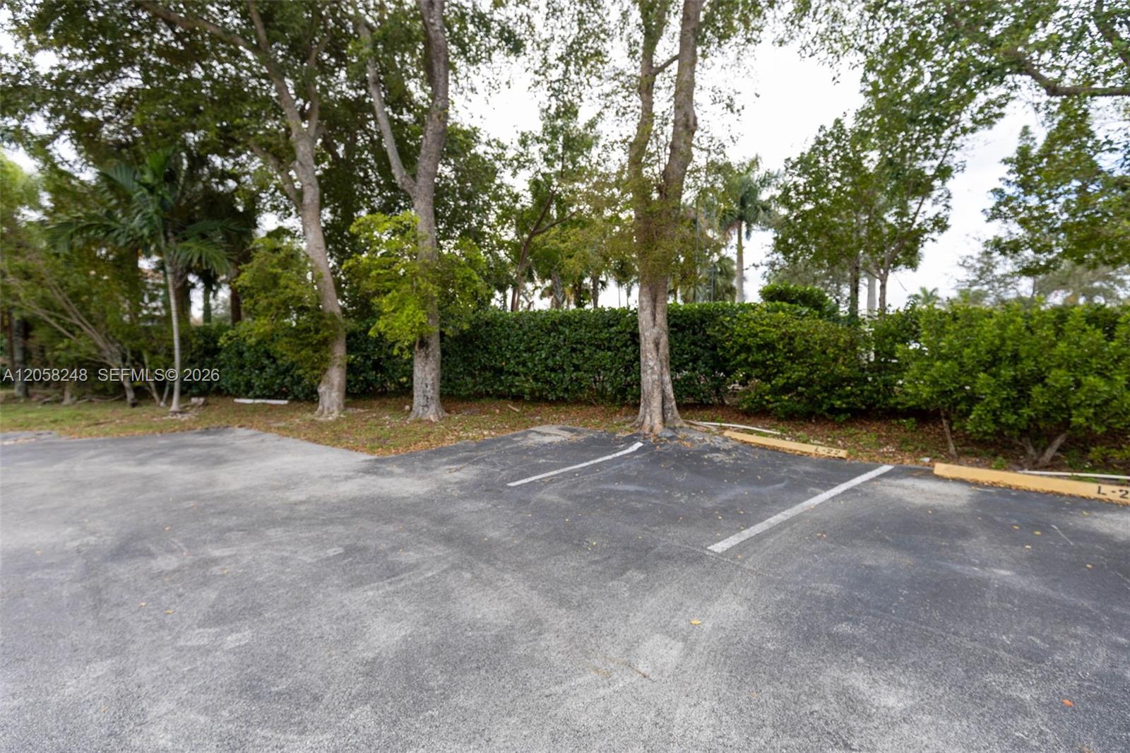 901B 2 / 2 1132 sq. ft. $ 2026-07-22 0 foto