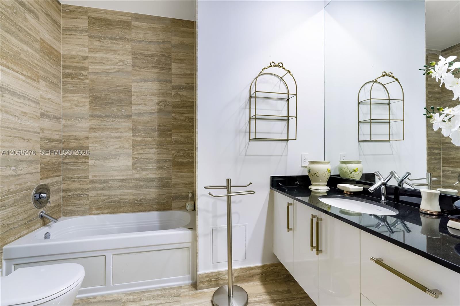 See details 3505 2 / 2 1435 sq. ft. $ 2026-07-22 0 Photo