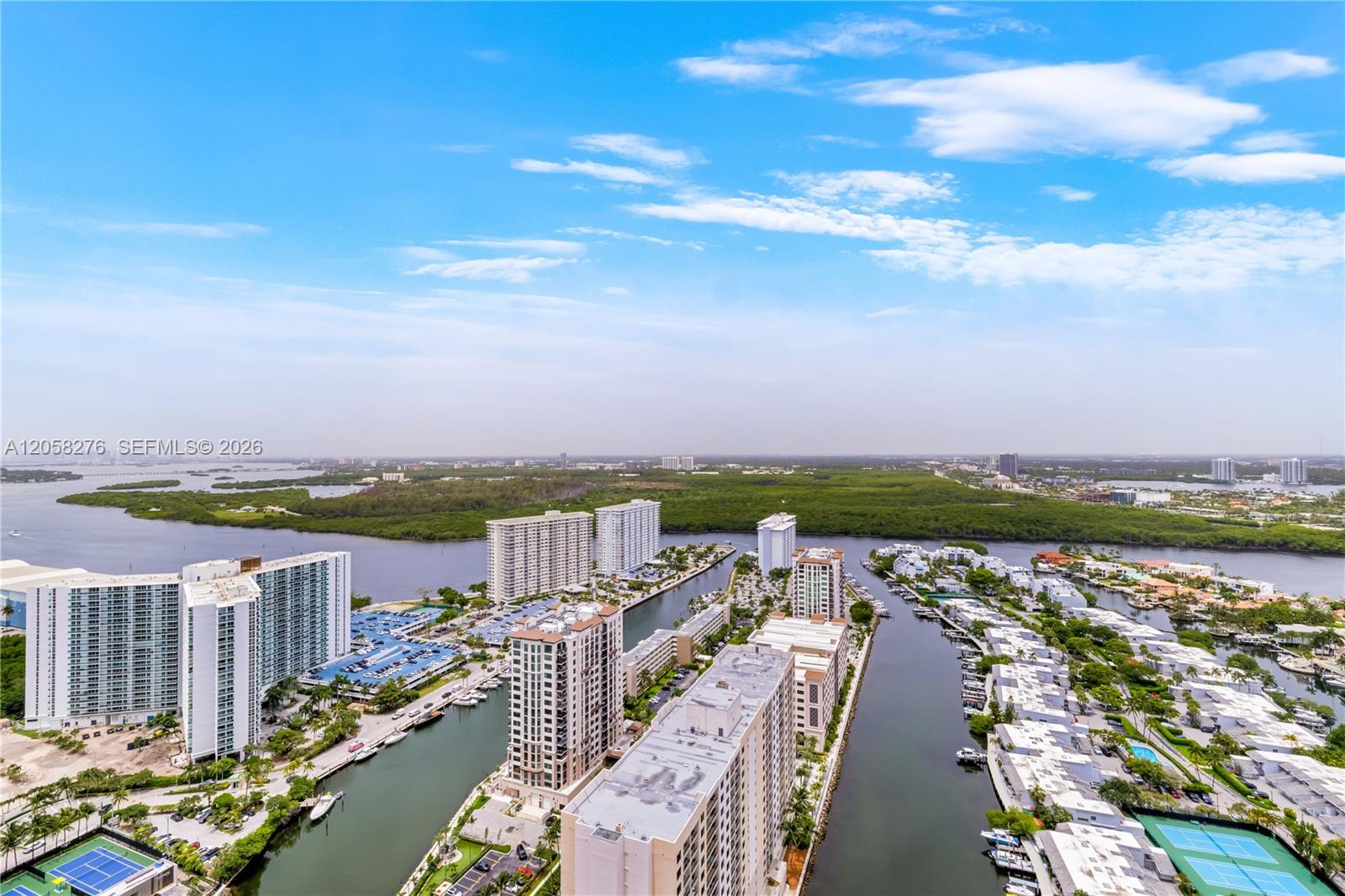See details 3505 2 / 2 1435 sq. ft. $ 2026-07-22 0 Photo
