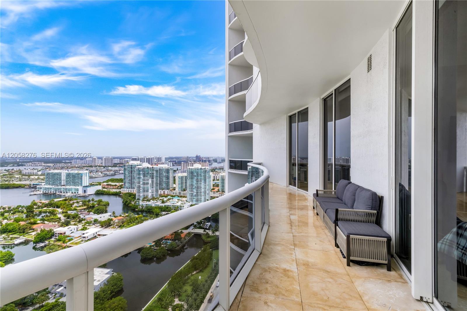 See details 3505 2 / 2 1435 sq. ft. $ 2026-07-22 0 Photo