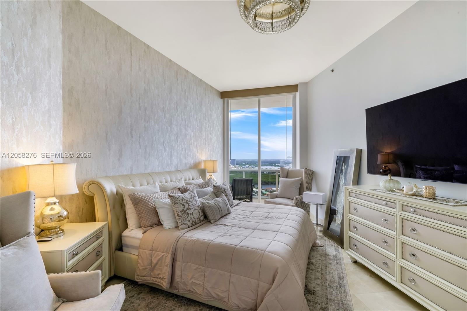See details 3505 2 / 2 1435 sq. ft. $ 2026-07-22 0 Photo