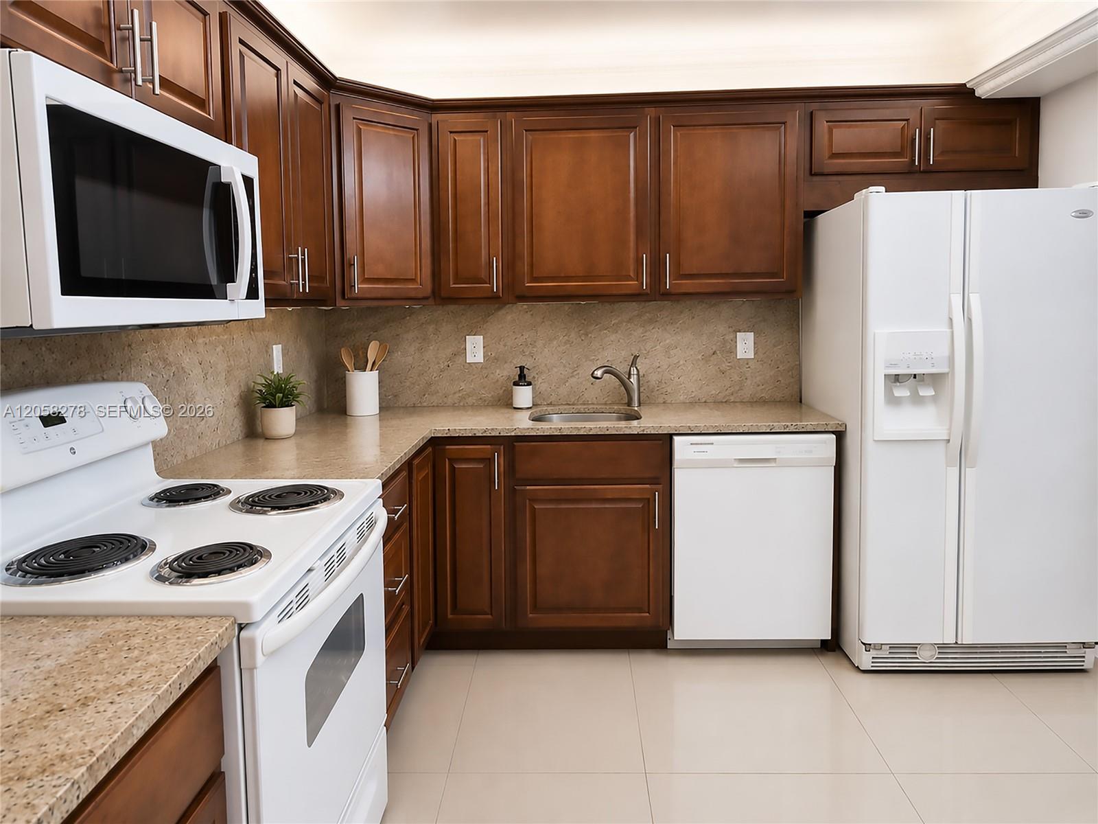 Photo of 2401 Ocean Dr  #1007, Hollywood, Florida, 33019 - 