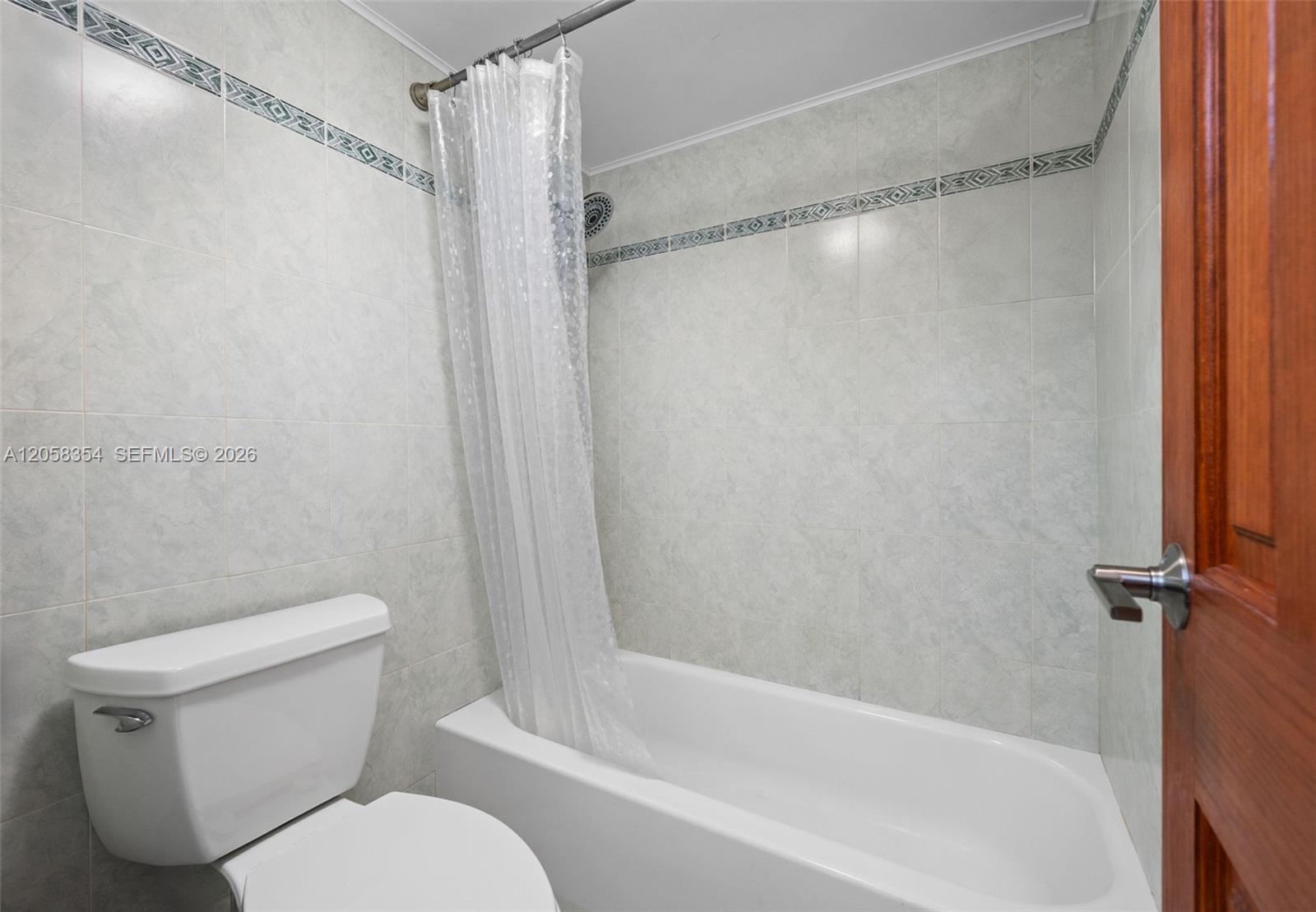 Photo of 2030 Ocean Dr #1701, Hallandale Beach, Florida, 33009 -