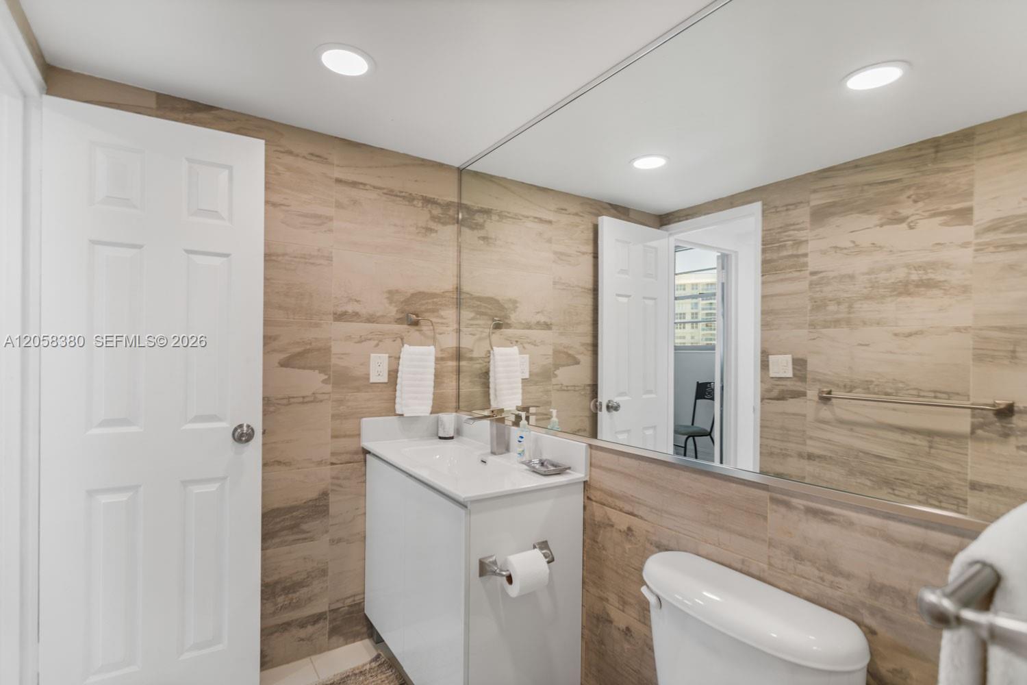 Photo of 3801 Ocean Dr #11S, Hollywood, Florida, 33019 -