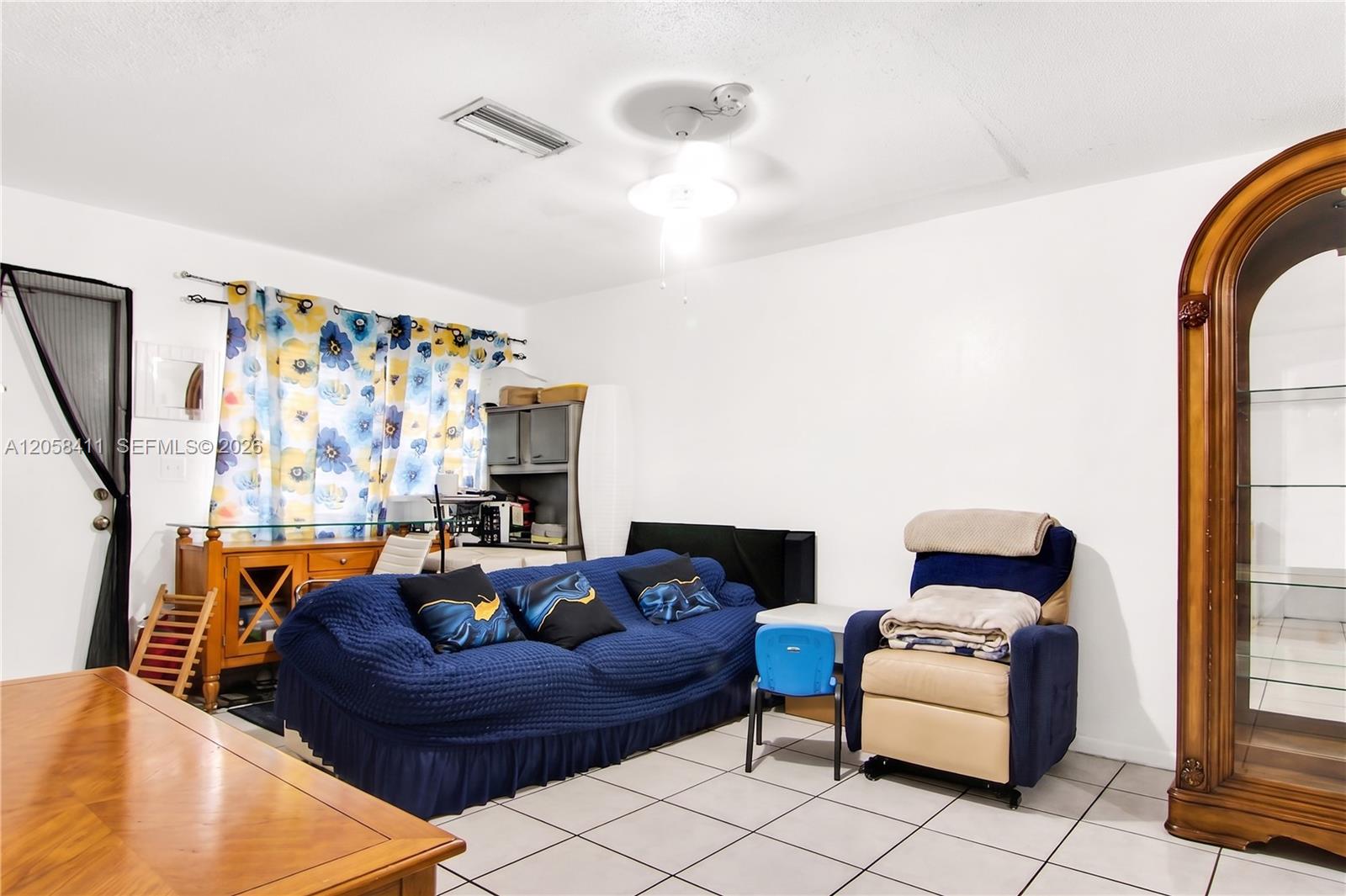 See details 1-5 / sq. ft. $ 2026-07-23 0 Photo