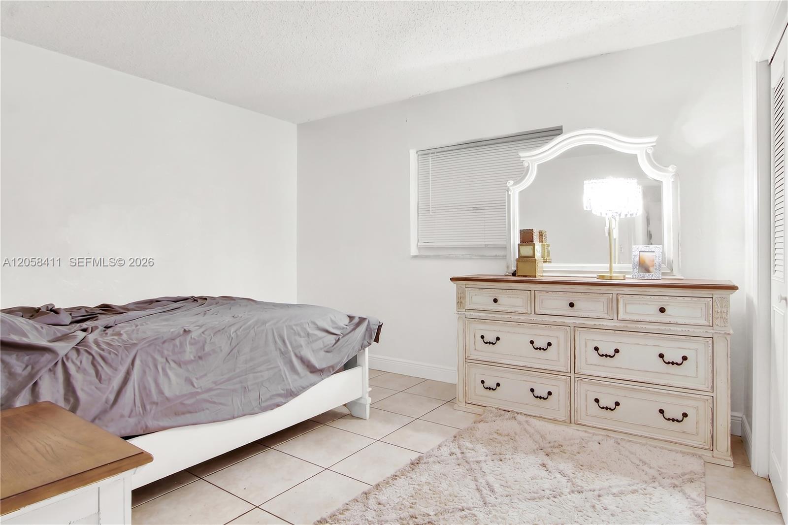 See details 1-5 / sq. ft. $ 2026-07-23 0 Photo