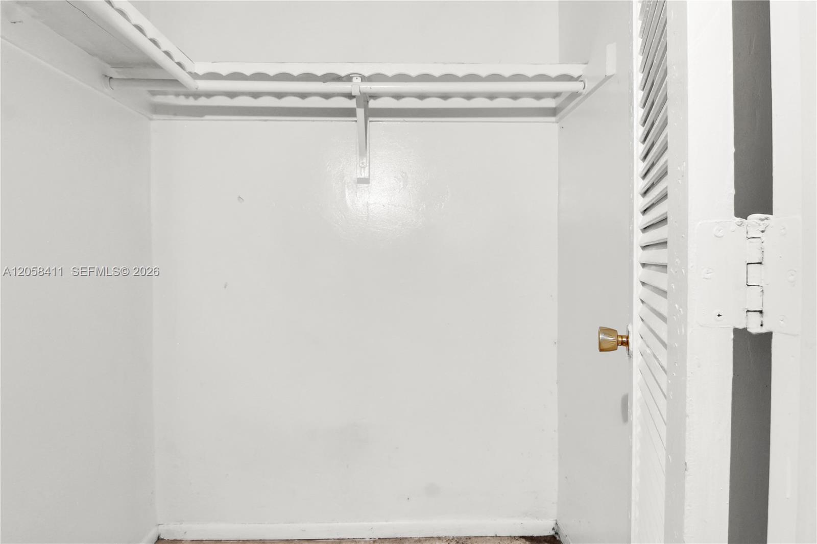 See details 1-5 / sq. ft. $ 2026-07-23 0 Photo