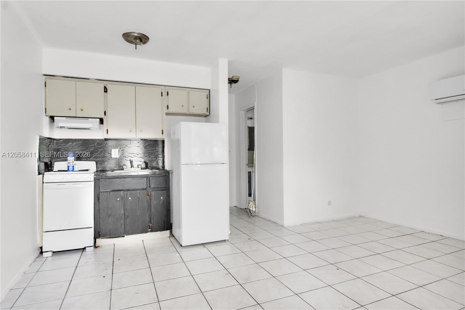 See details 1-5 / sq. ft. $ 2026-07-23 0 Photo
