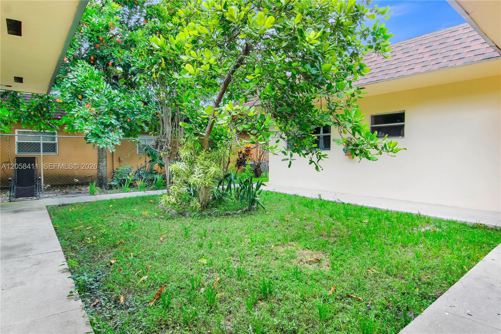 See details 1-5 / sq. ft. $ 2026-07-23 0 Photo