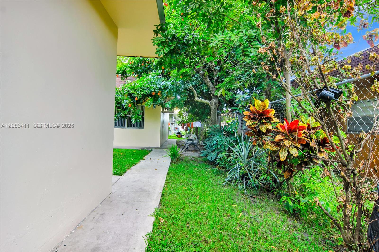 See details 1-5 / sq. ft. $ 2026-07-23 0 Photo