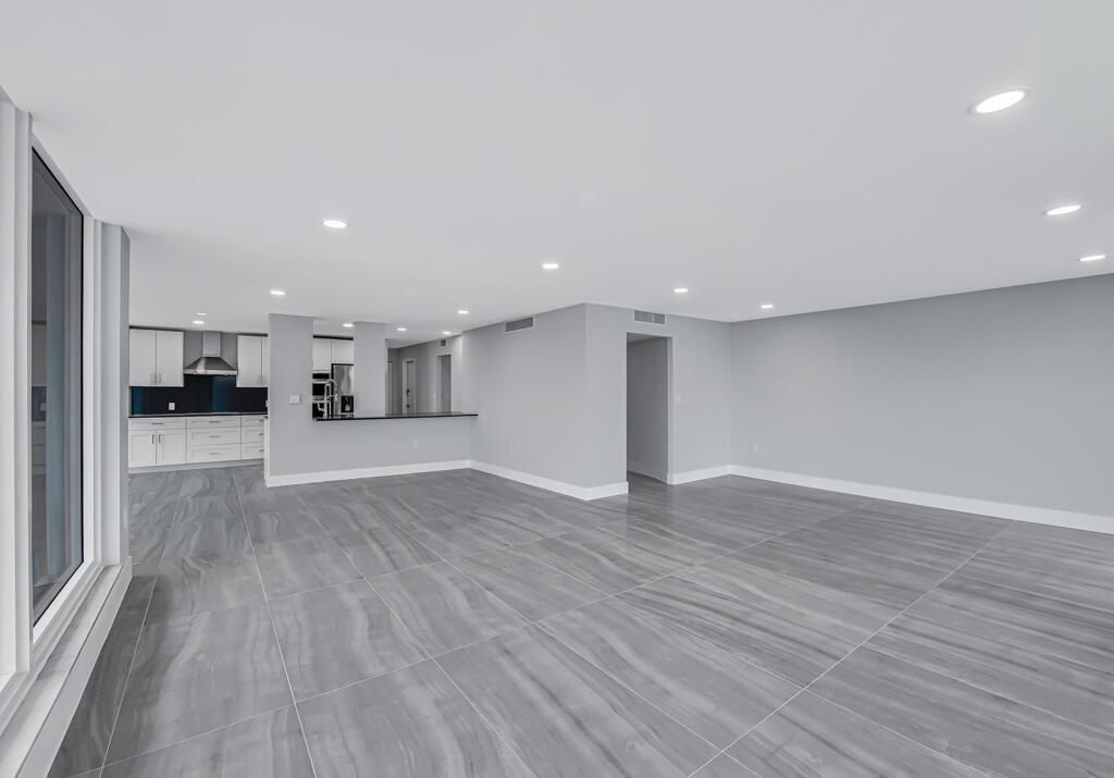 Photo of 2751 Ocean  #1008, Hollywood, Florida, 33019 - 11
