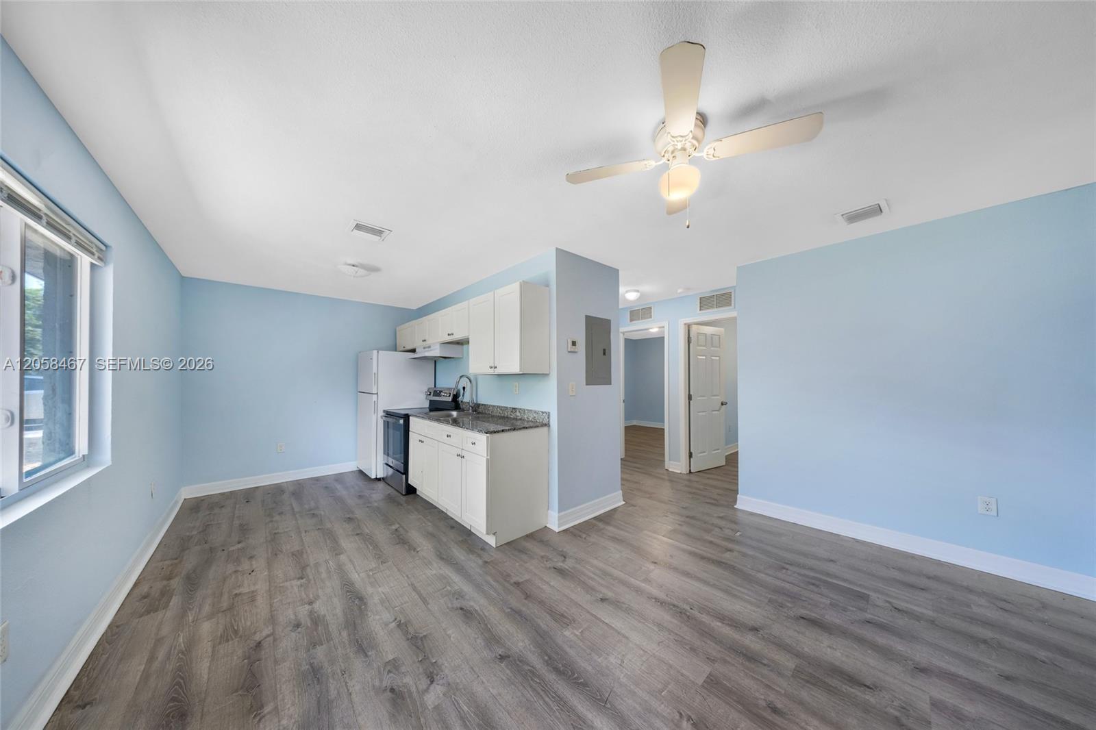 Ver detalles / 3269 sq. ft. $ 2026-07-23 0 foto