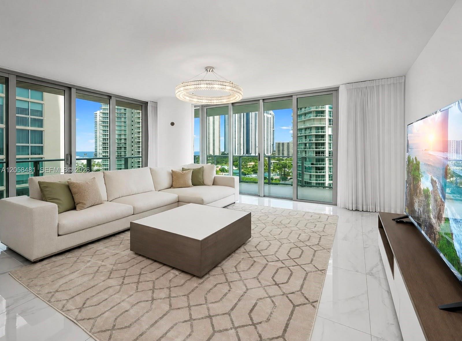 See details 4-802 3 / 4 1892 sq. ft. $ 2026-07-23 0 Photo