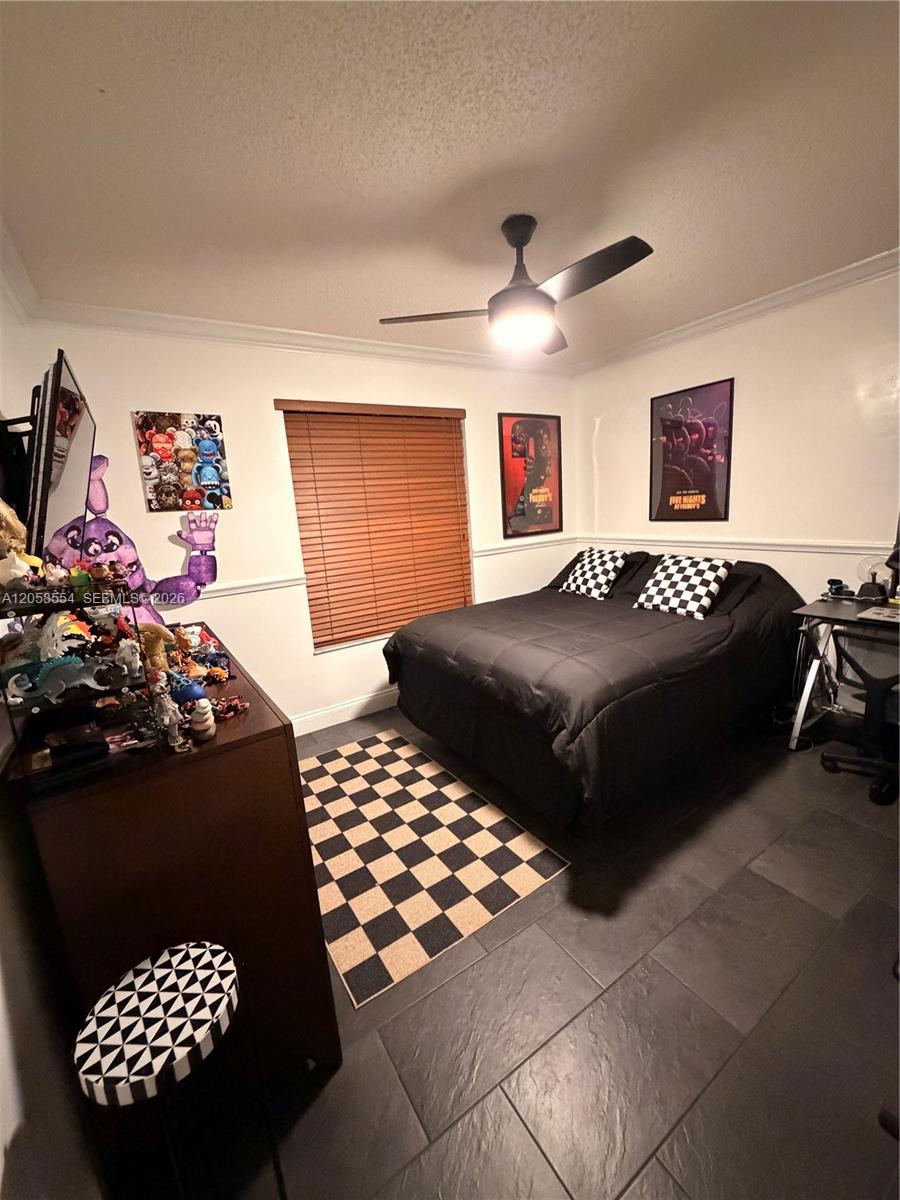 Ver detalles 19450 4 / 2 2761 sq. ft. $ 2026-07-23 0 foto