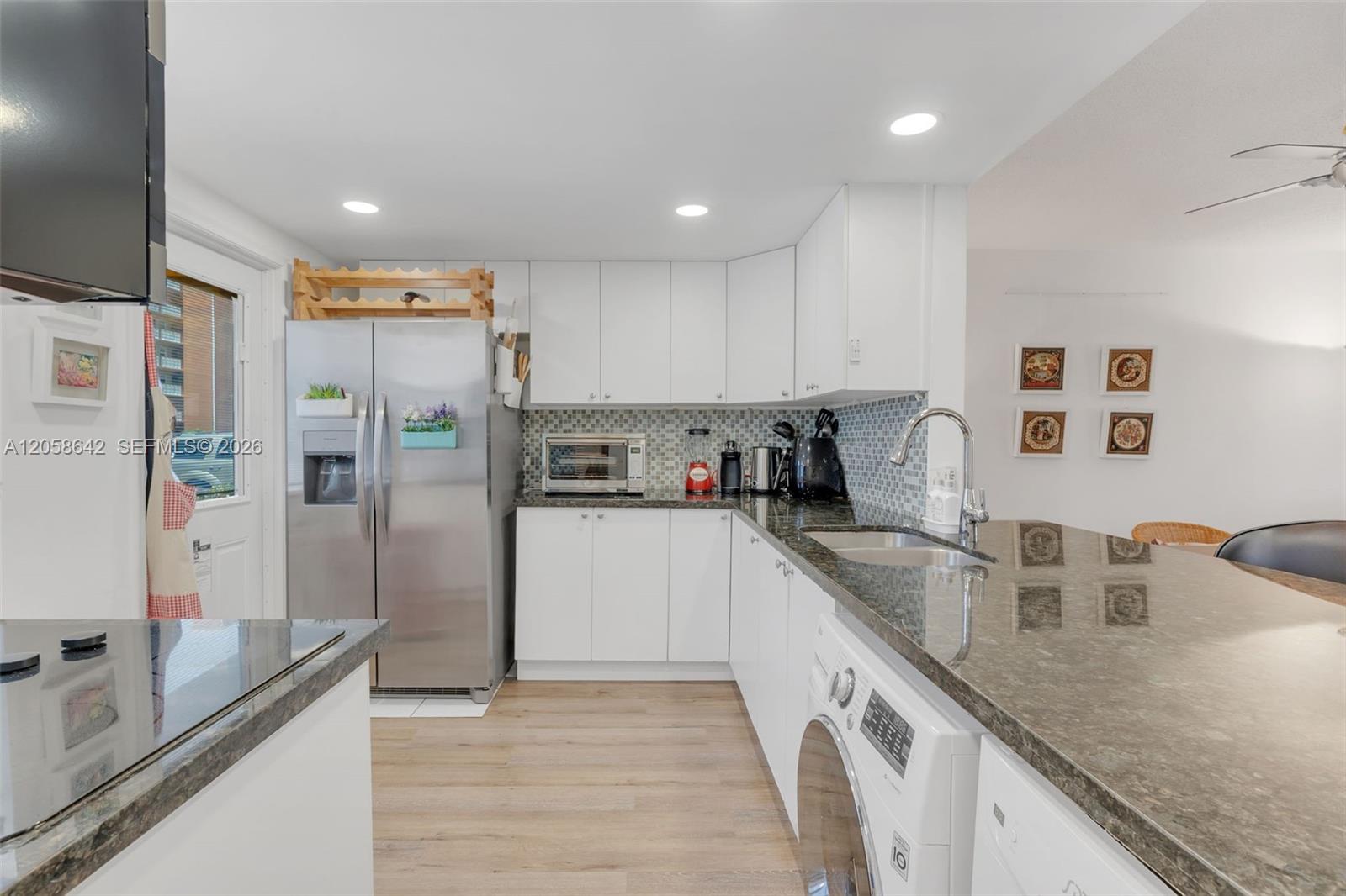 Photo of 233 14th Ave #108, Hallandale Beach, Florida, 33009 -
