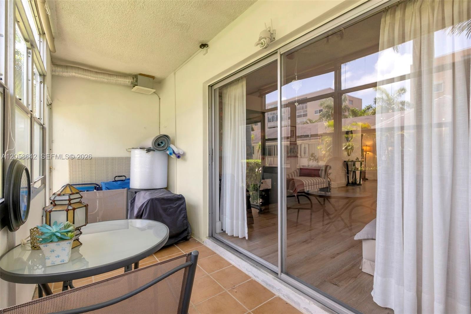 Photo of 233 14th Ave #108, Hallandale Beach, Florida, 33009 -