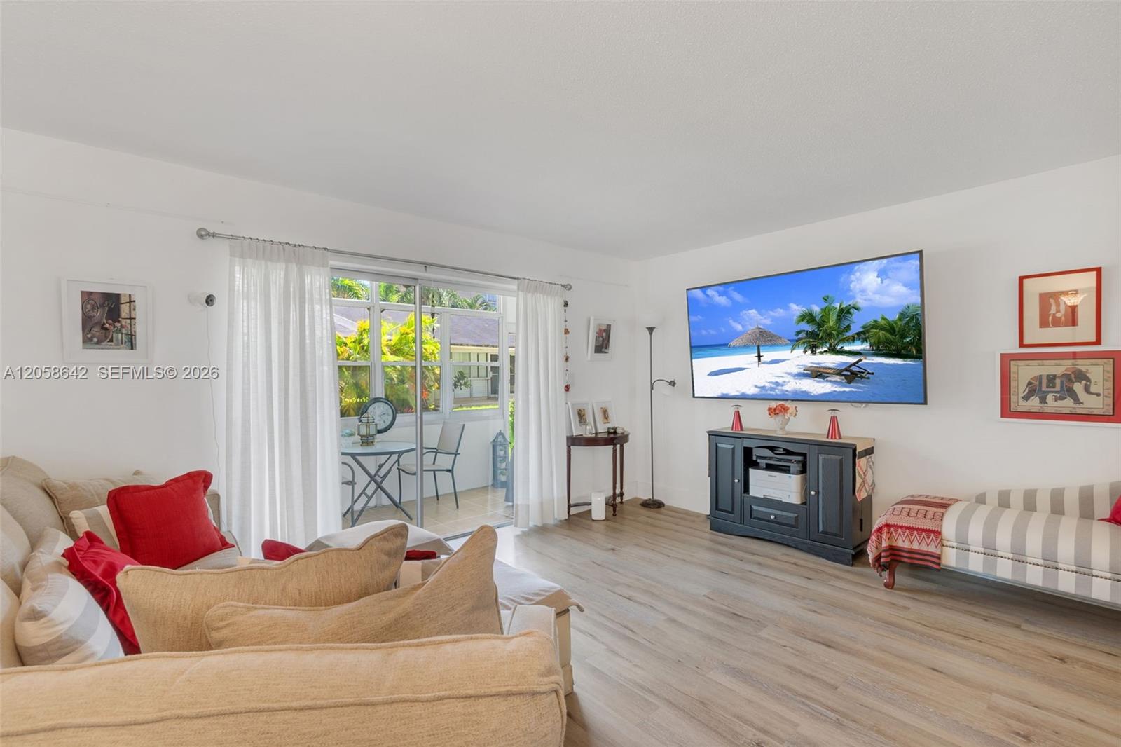 Photo of 233 14th Ave #108, Hallandale Beach, Florida, 33009 -