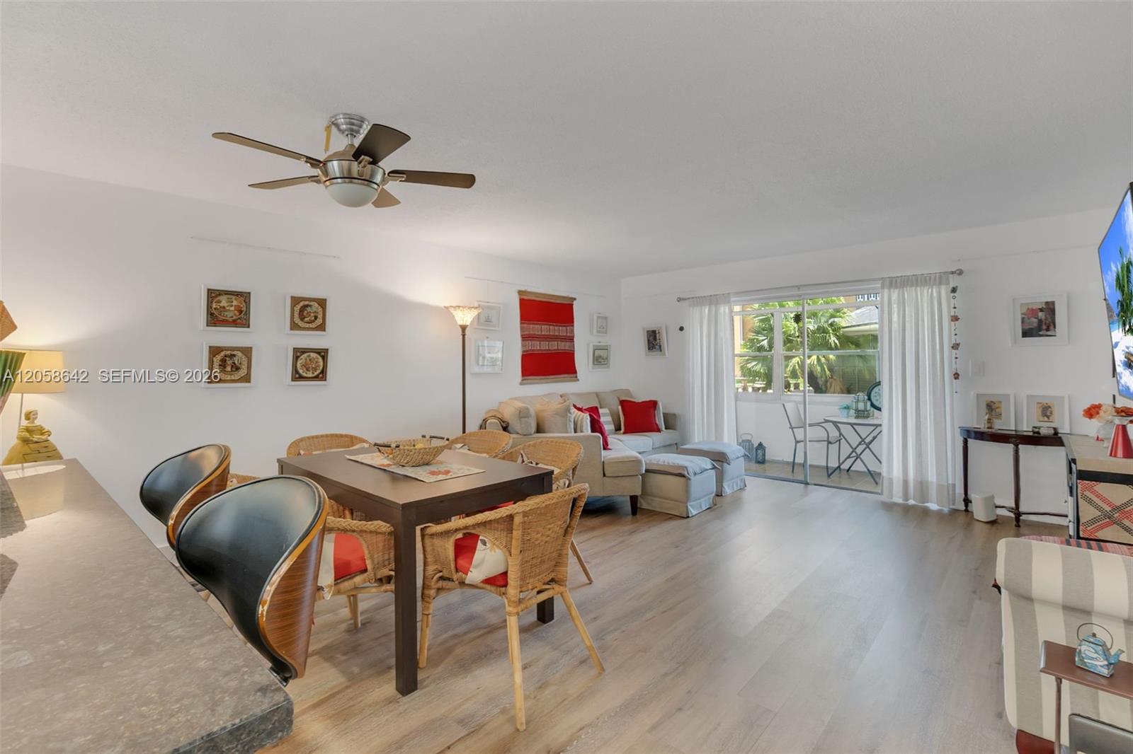 Photo of 233 14th Ave #108, Hallandale Beach, Florida, 33009 -