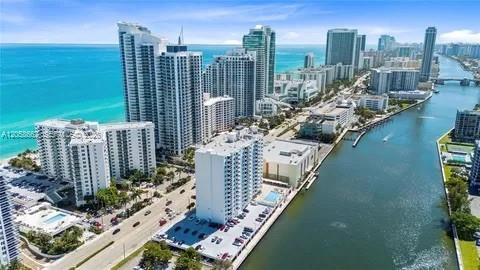 Photo 23 of Ocean Dr