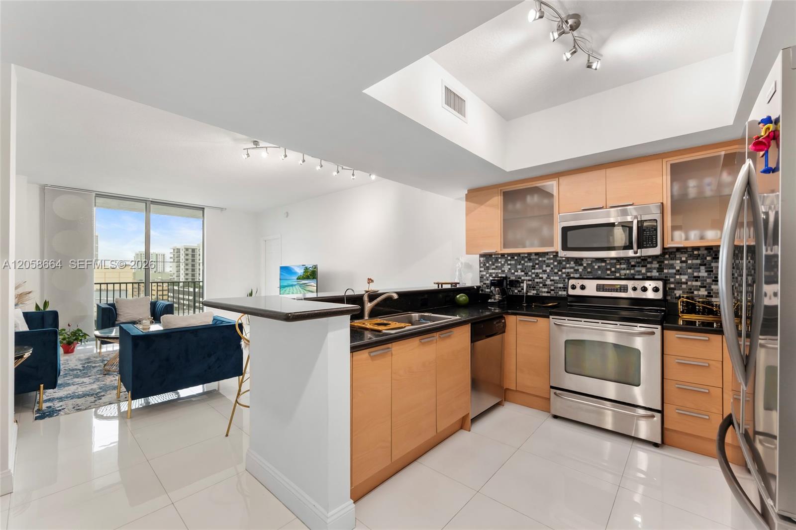 Photo of 140 Dixie Hwy #725, Hollywood, Florida, 33020 -