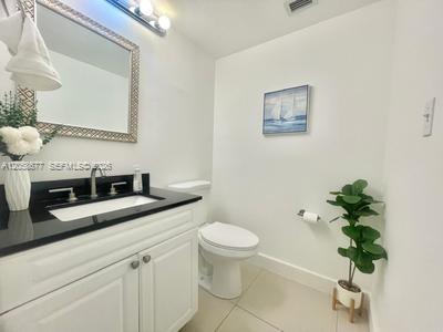 Photo of 2030 Ocean Dr #903, Hallandale Beach, Florida, 33009 -