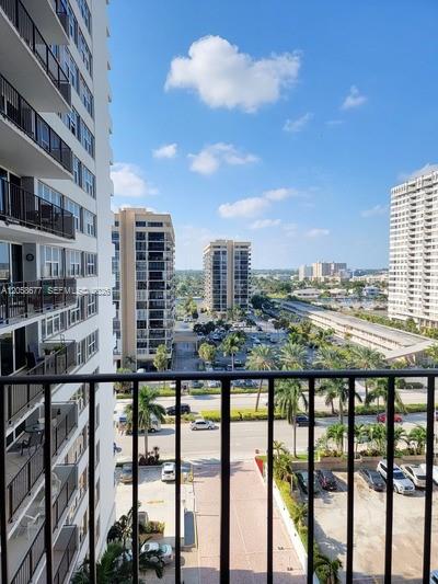 Photo of 2030 Ocean Dr #903, Hallandale Beach, Florida, 33009 -