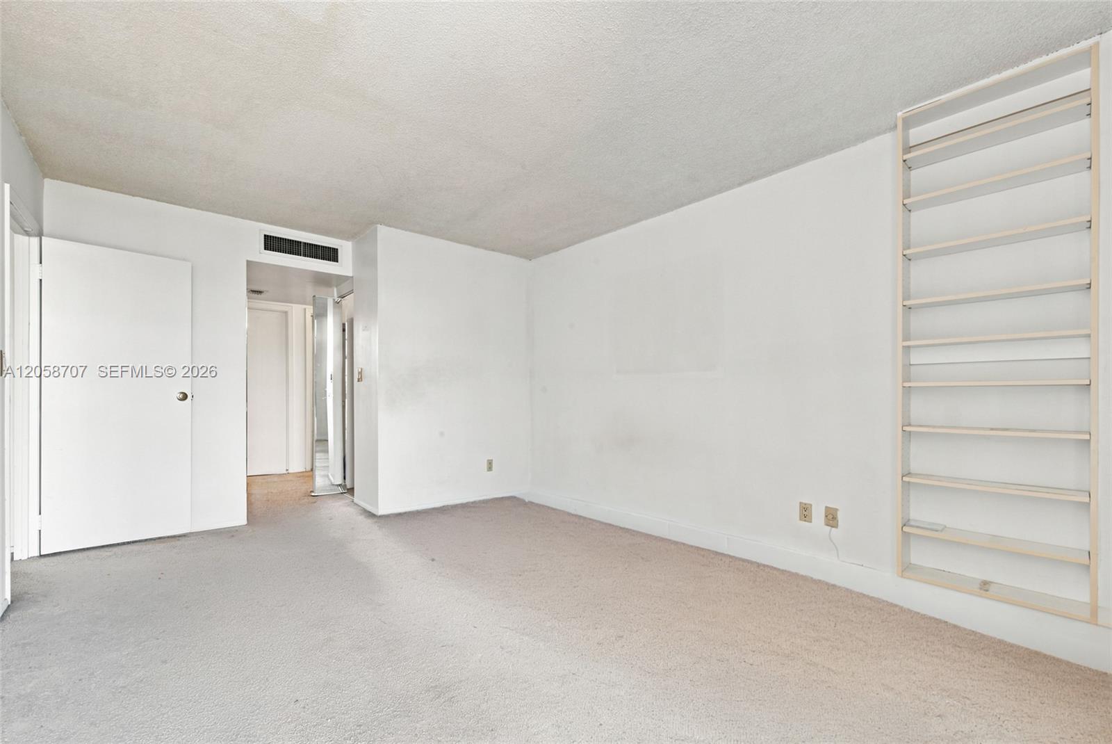 Photo of 3401 Country Club Dr #804, Aventura, Florida, 33180 -