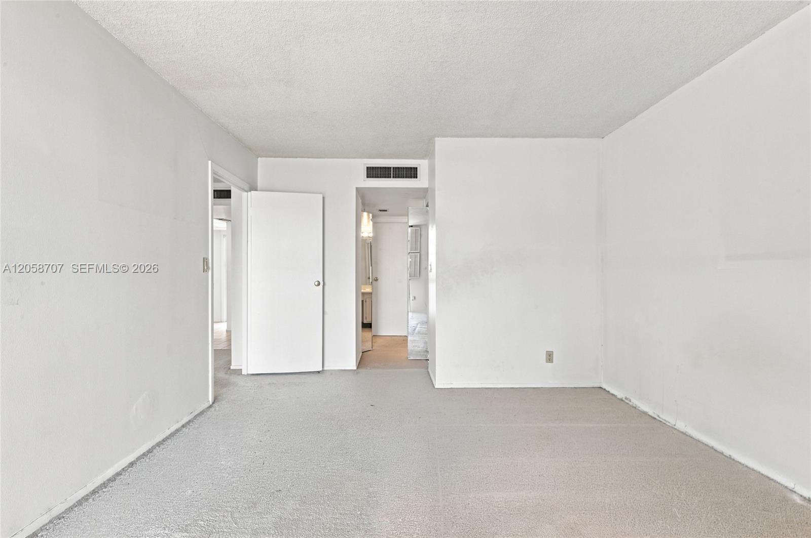 Photo of 3401 Country Club Dr #804, Aventura, Florida, 33180 -