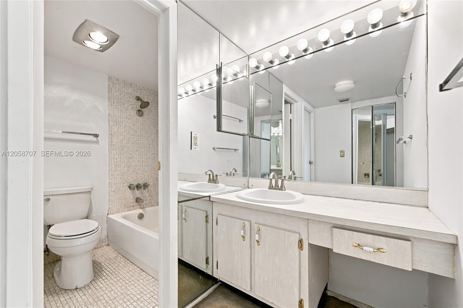 Photo of 3401 Country Club Dr #804, Aventura, Florida, 33180 -