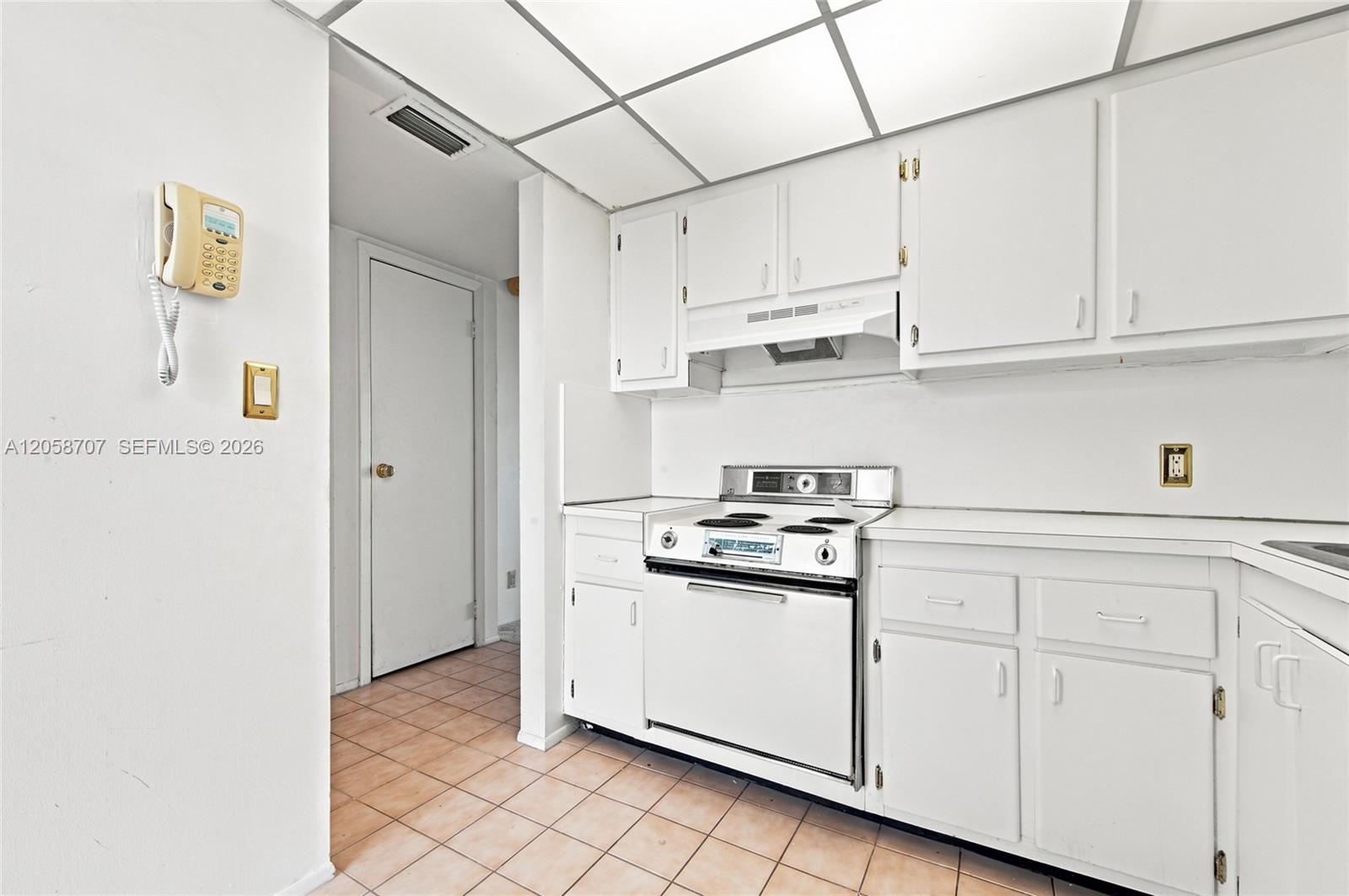 Photo of 3401 Country Club Dr #804, Aventura, Florida, 33180 -