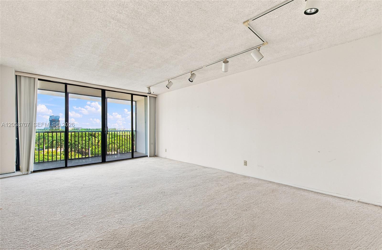 Photo of 3401 Country Club Dr #804, Aventura, Florida, 33180 -