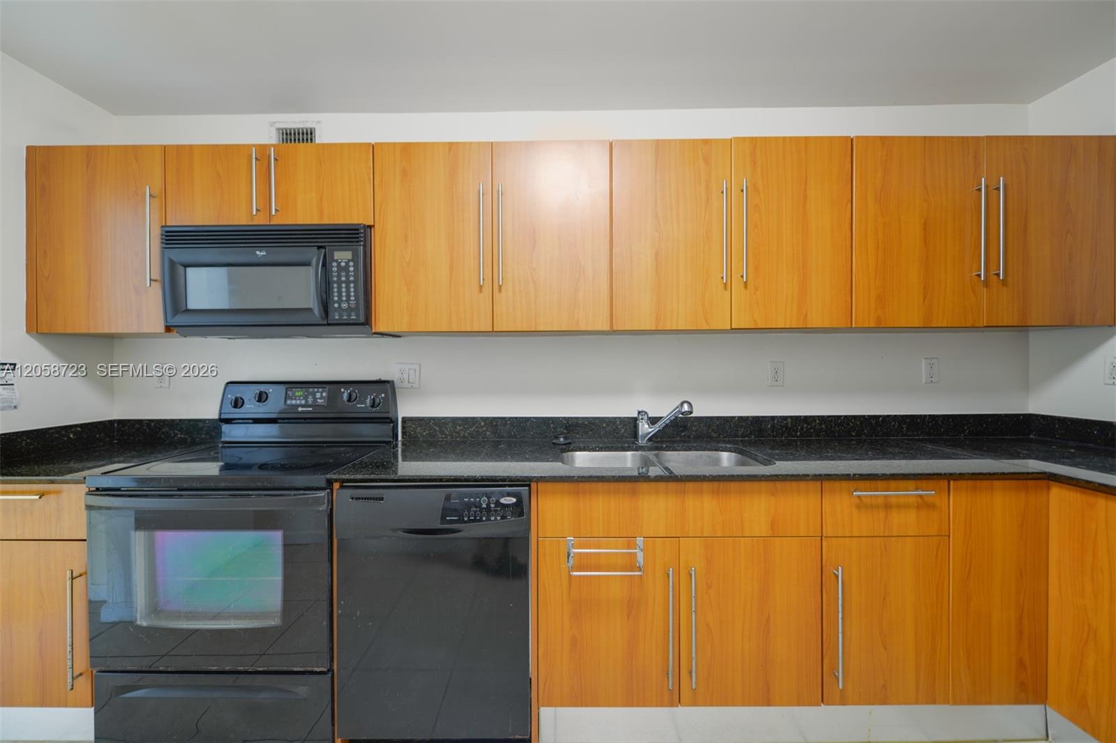 Photo of 3001 Ocean Dr  #749, Hollywood, Florida, 33019 - 