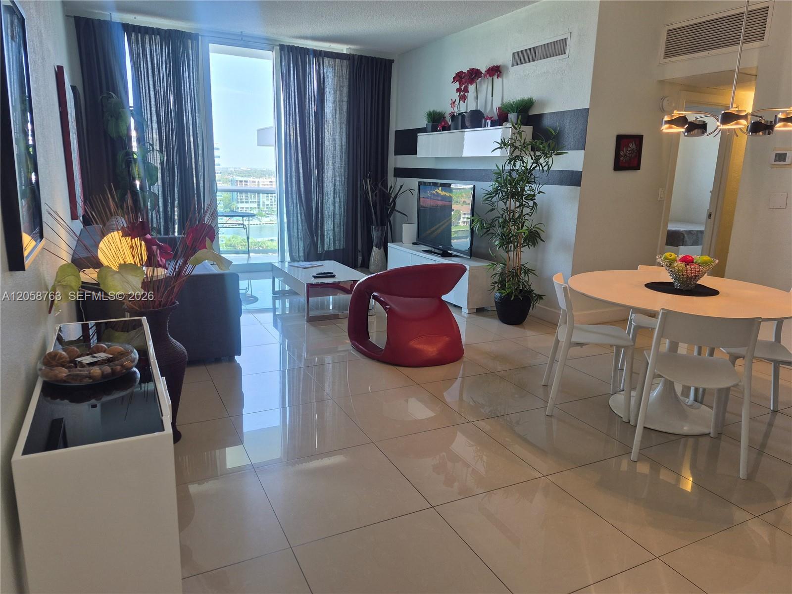 Photo of 3901 Ocean Dr #PH16R, Hollywood, Florida, 33019 -