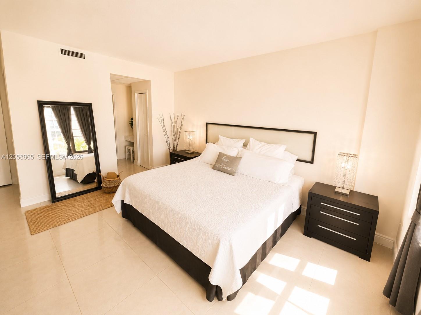 Photo of 3505 Ocean Dr #411, Hollywood, Florida, 33019 -
